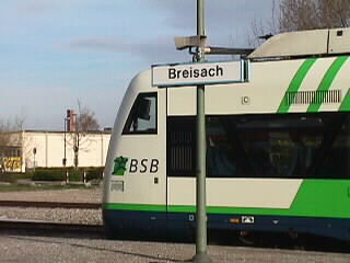 Am frühen Abend sind wir in Breisach am Bahnhof angekommen und beschließen, später wieder mit dem Zug zurückzufahren