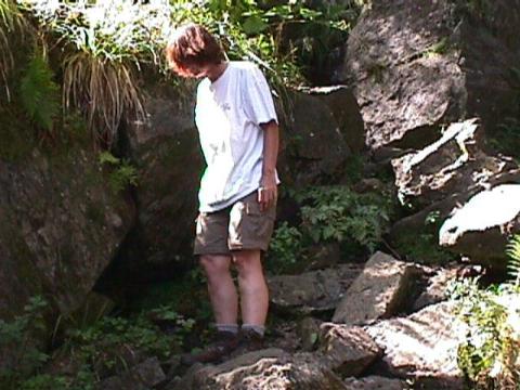 Foto des Tages vom 26.08.2000: Herumstiefeln am Wasserfall der Zweribachfälle